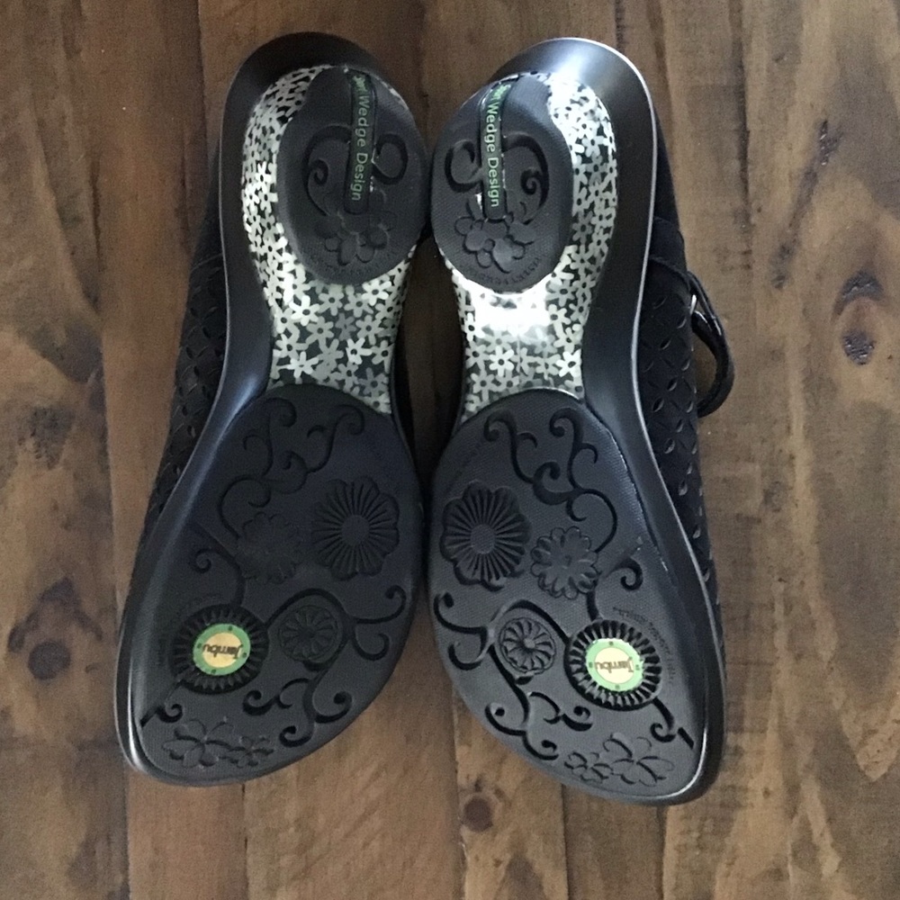 Jambu Journey Encore Sandal - Picture 9 of 12